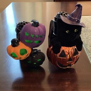 Bath & Body Works Halloween Pumpkin and Cat Decor -Wallflower Plugs